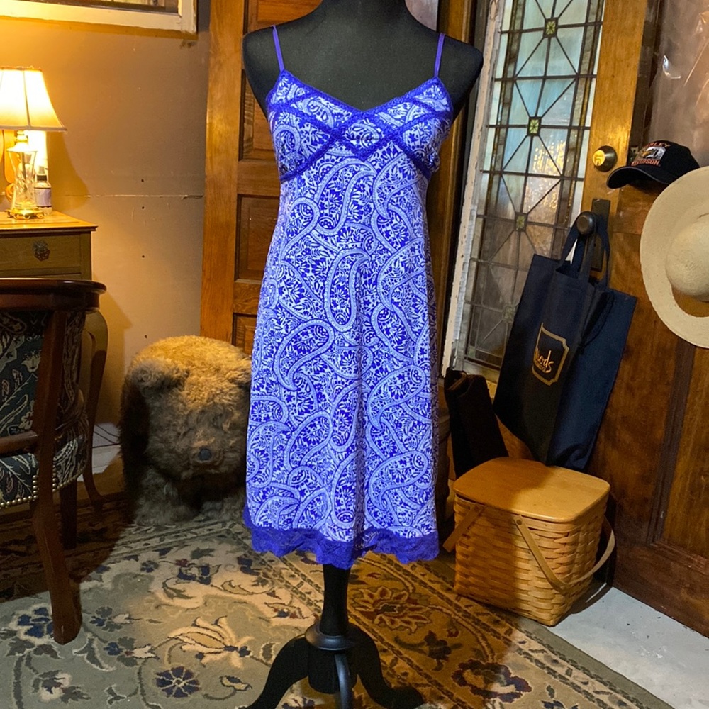 Eloise Slip - image 1